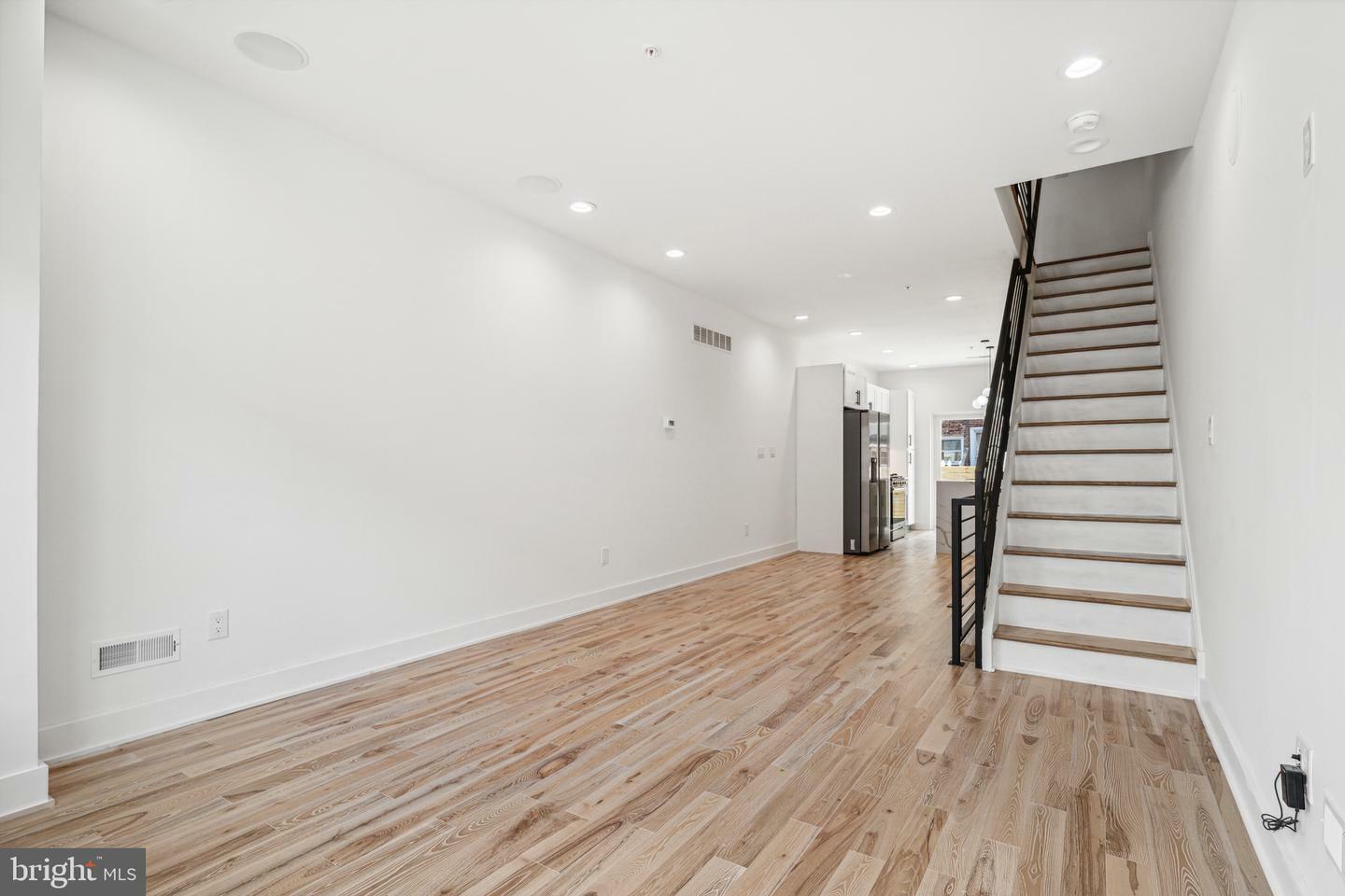 Property Photo: 3084 Weikel Street PA 19134
