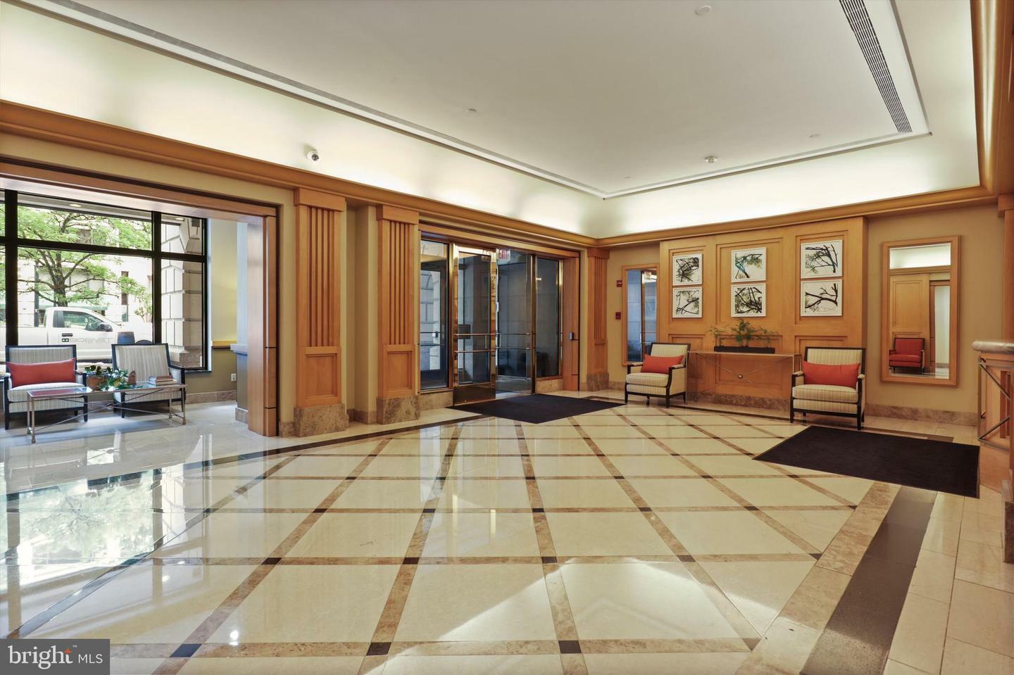 Property Photo: 601 Pennsylvania Avenue NW 812 DC 20004