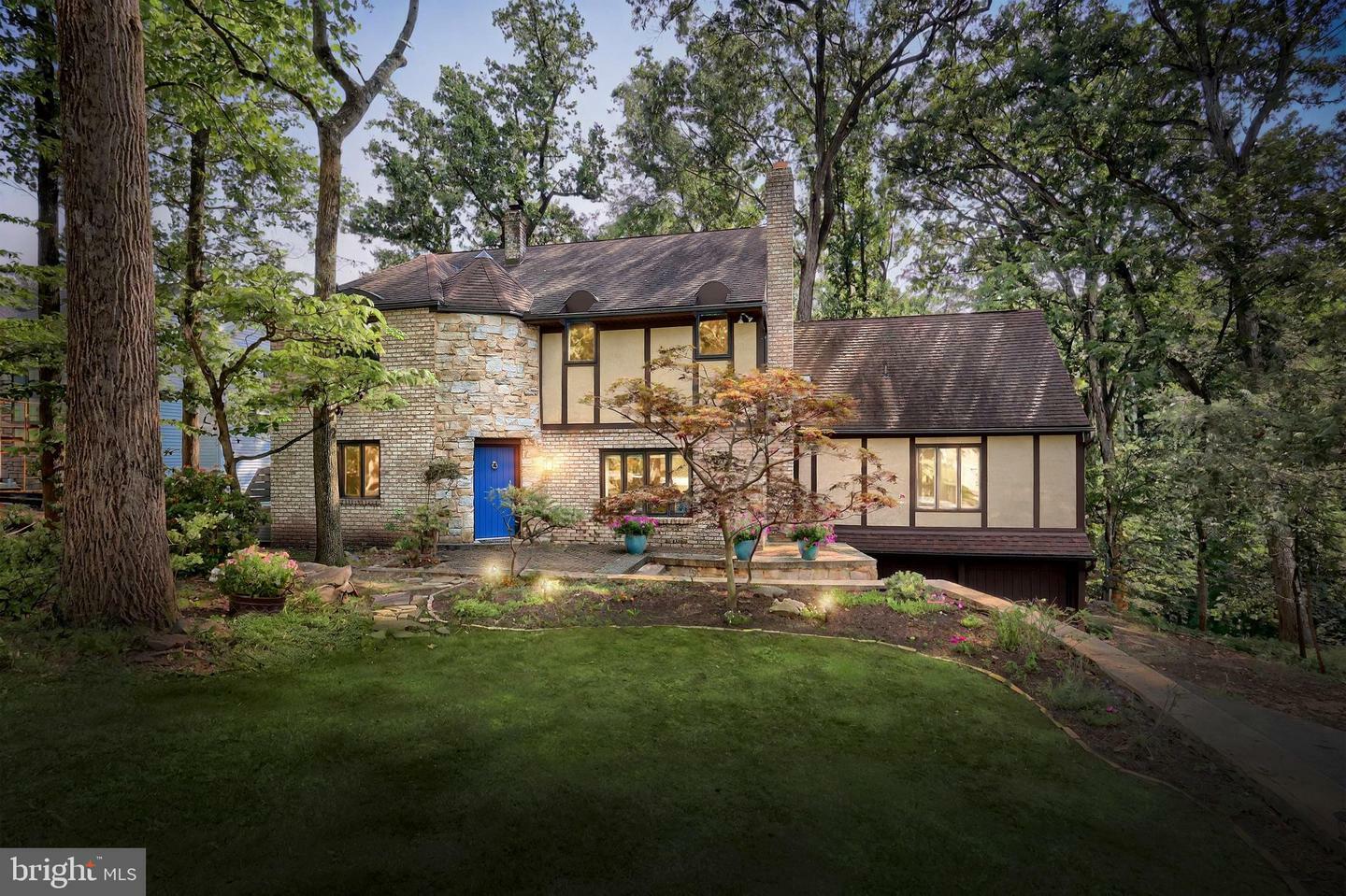 Property Photo: 8 Pine Tree Drive PA 17070