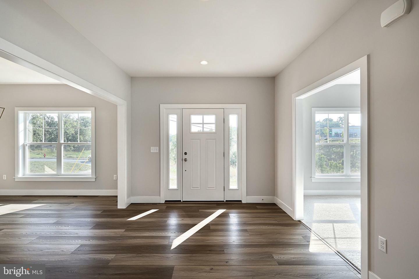 Property Photo: 2406 Hawthorne Drive PA 17110