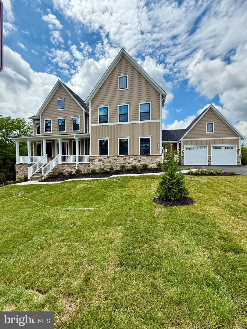 Property Photo:  41003 Alsup Meadows Lane  VA 20105 