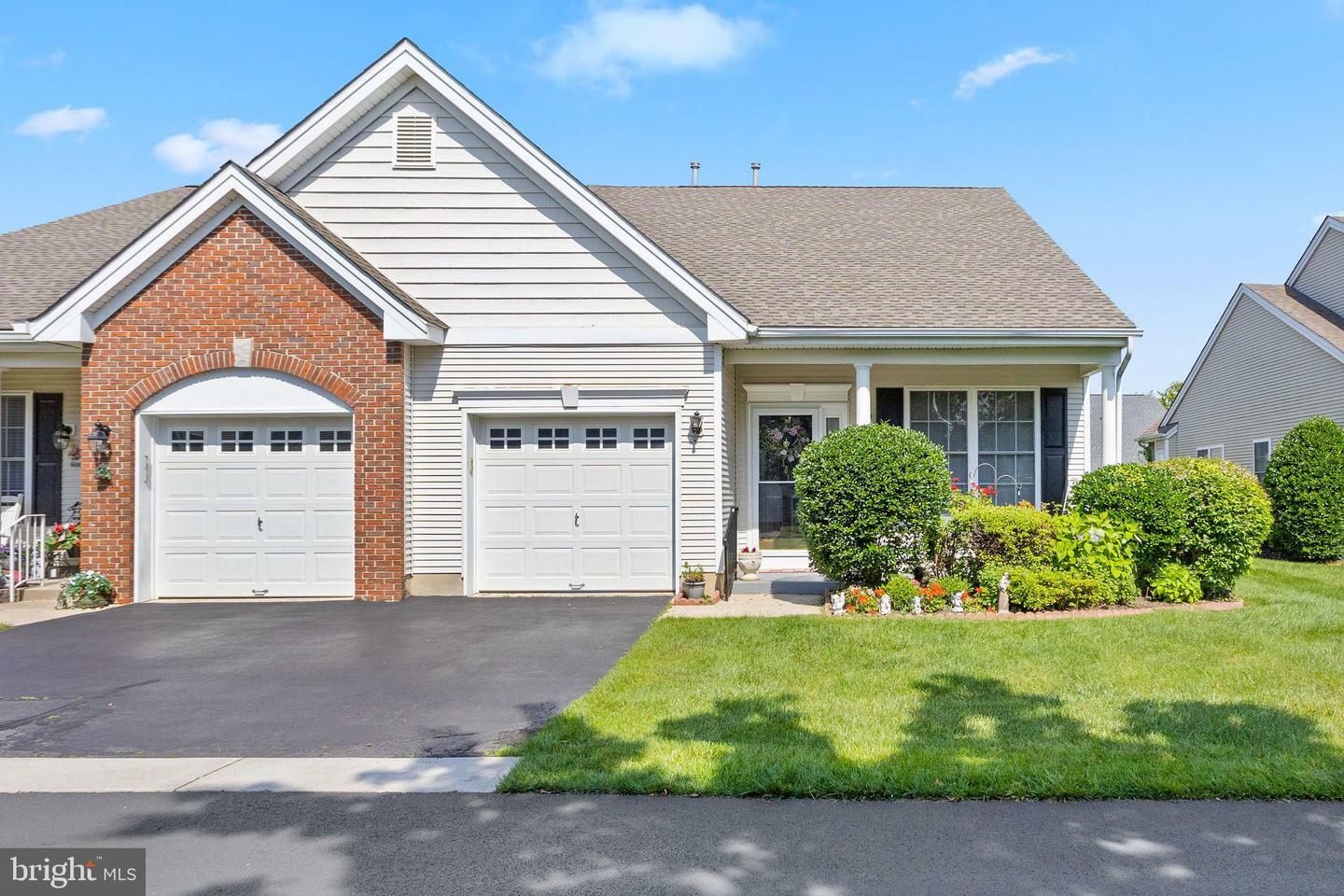 Property Photo:  161 Meadowlark Drive  NJ 08690 