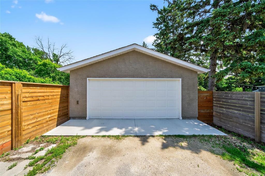 Photo de la propriété: 659 Berkley Street MB R3R 1K1