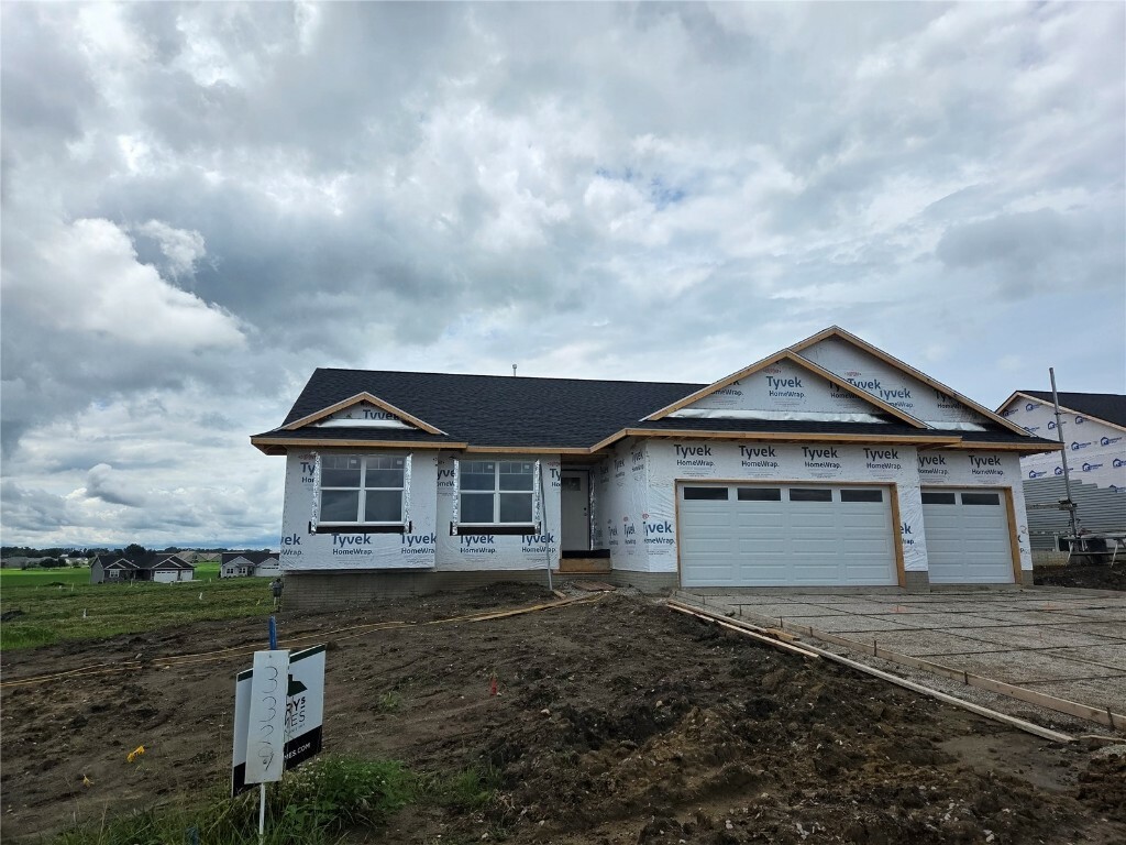 Property Photo: 3329 Center Court IA 52328