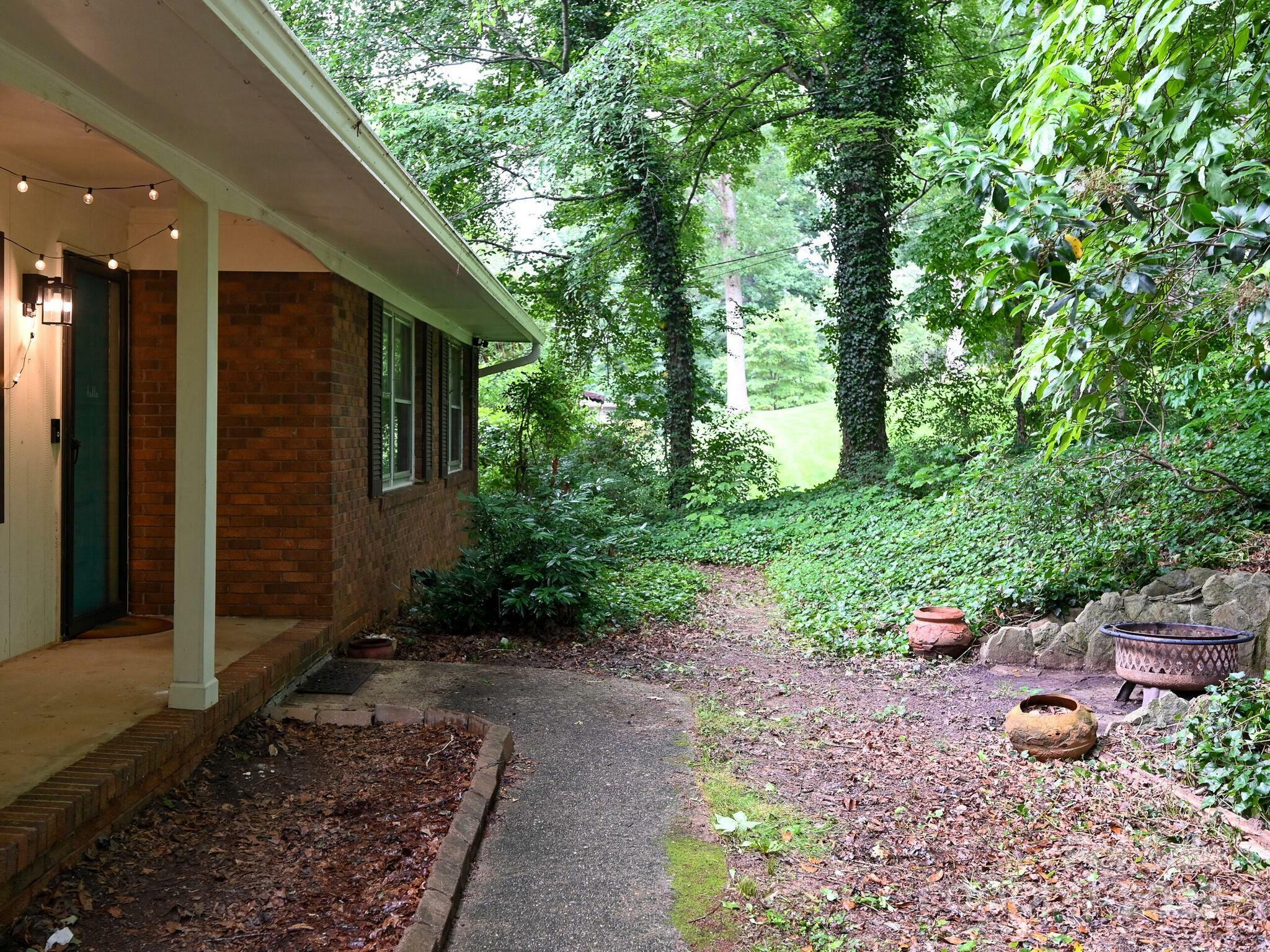 Property Photo: 8 Mayfair Drive NC 28715
