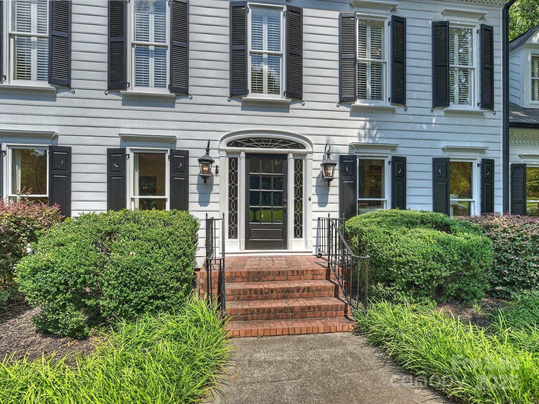Property Photo: 5308 Sunningdale Drive NC 28277