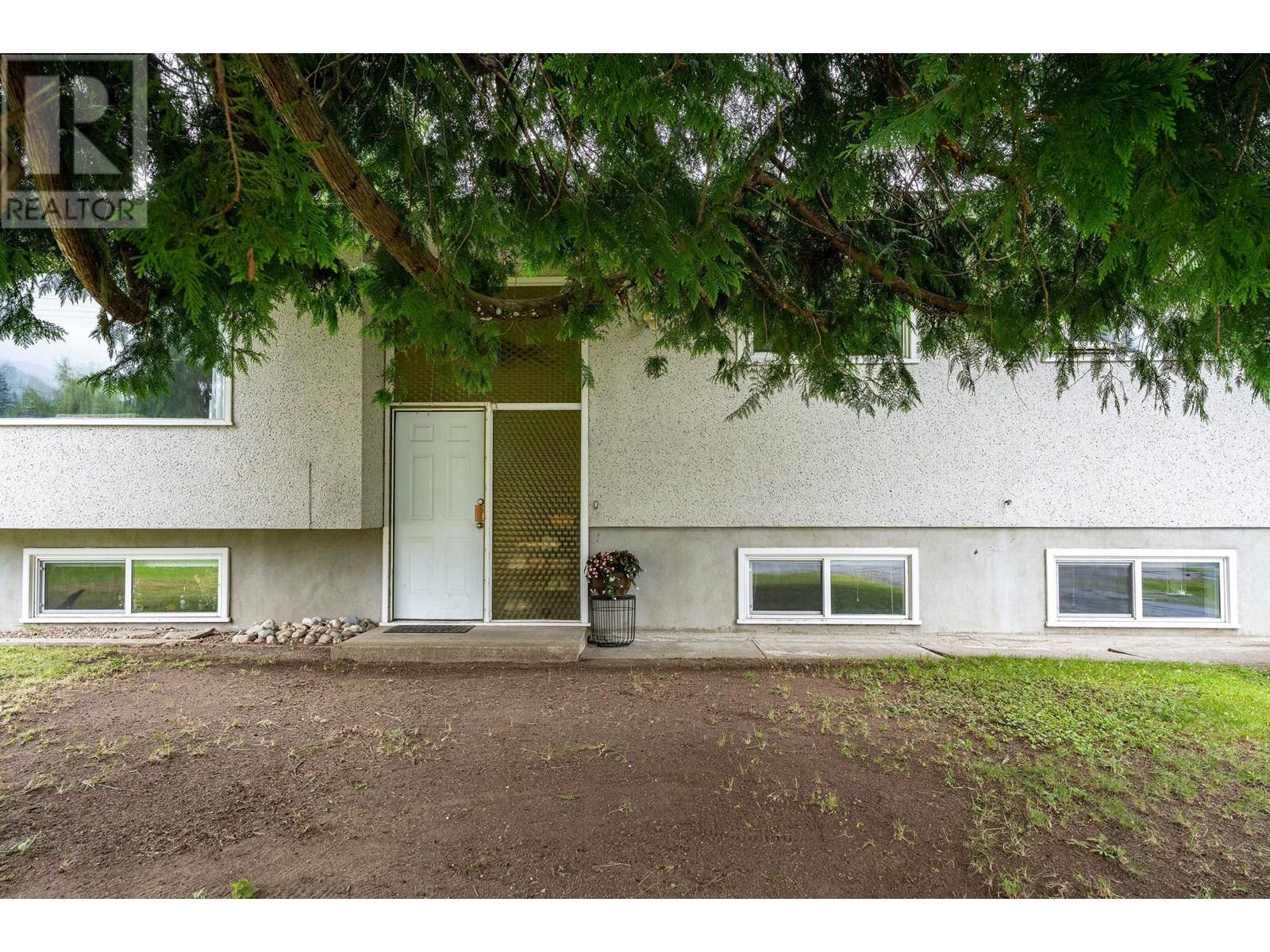 Property Photo: 1981 Maddocks Road BC V0E 2S0