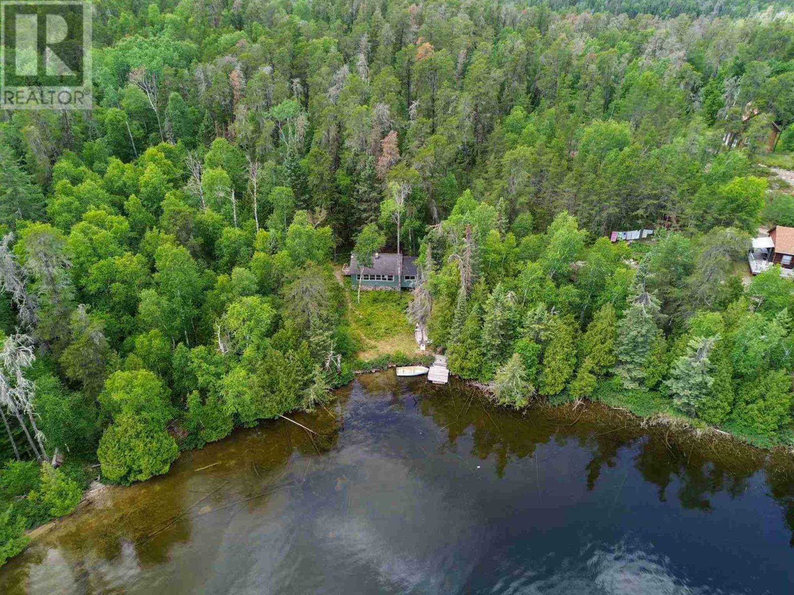 Photo de la propriété:  7 Willard Lake, Past Hawk Lake  ON P0X 2V0 