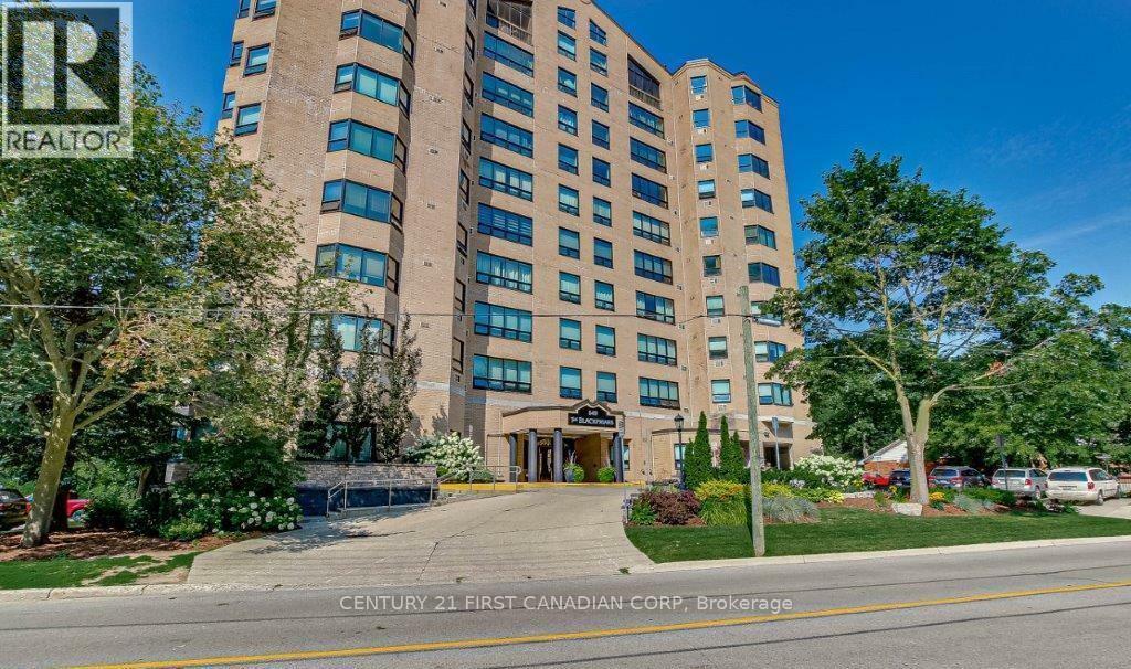 Photo de la propriété: 549 Ridout Street North 702 ON N6A 5N5