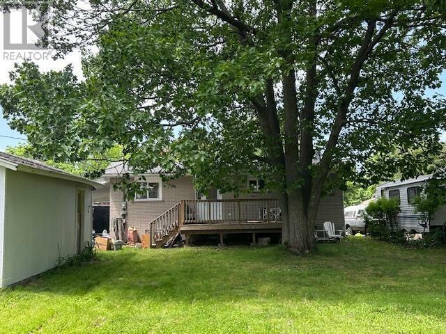 Property Photo: 826 Pine St ON P6B 3G3