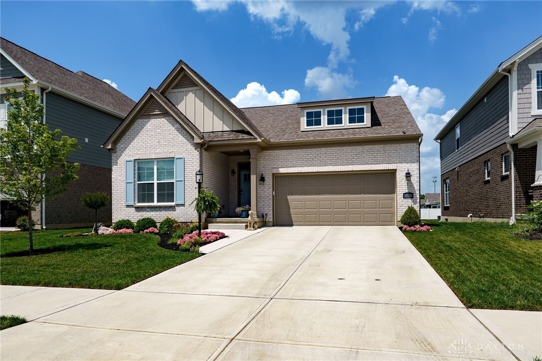 Property Photo: 10119 Washington Glen Drive OH 45458