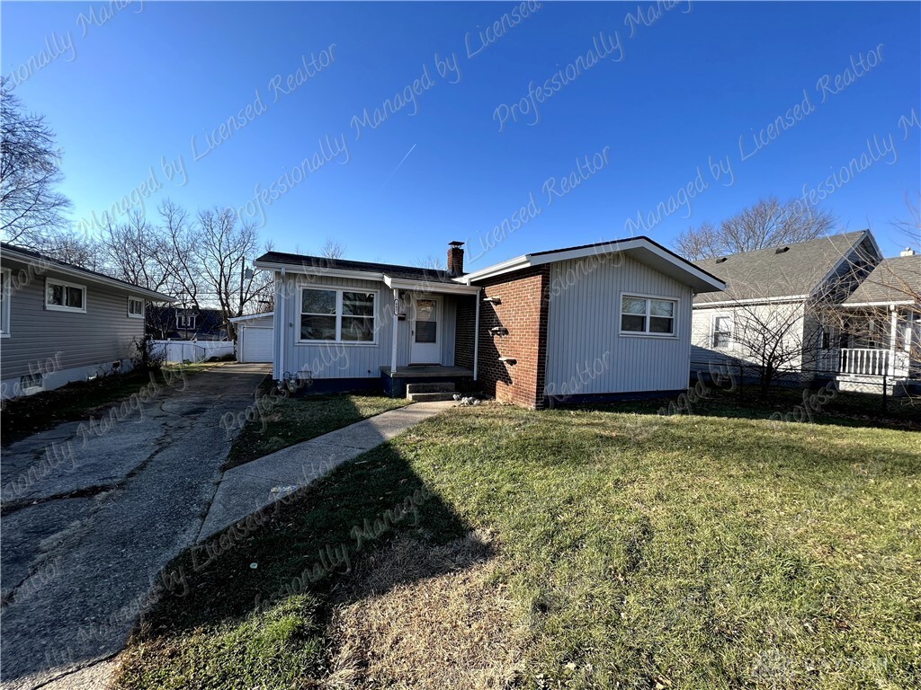 Property Photo: 857 S Maple Avenue OH 45324
