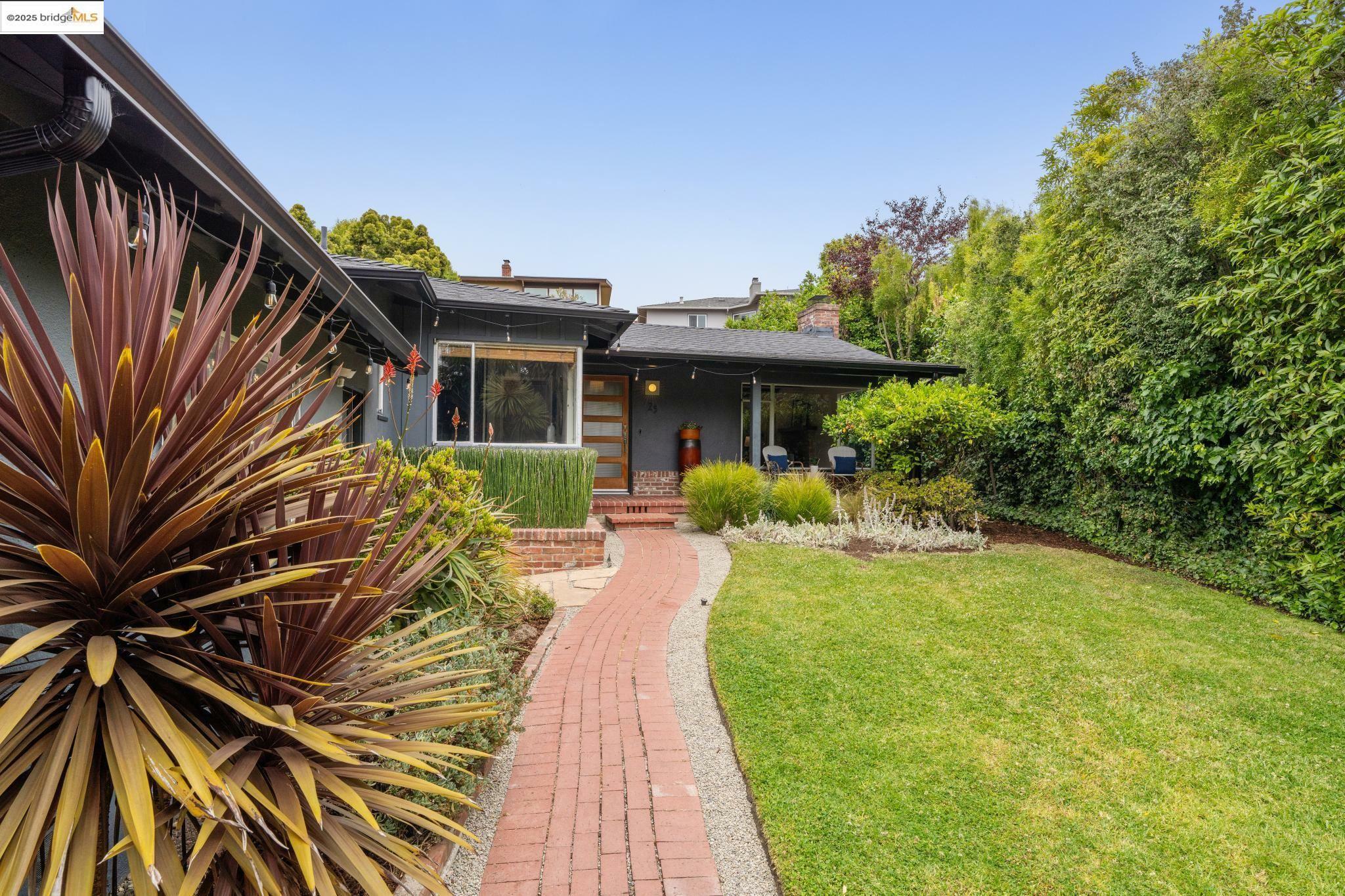 Property Photo: 25 Kerr Ave CA 94707