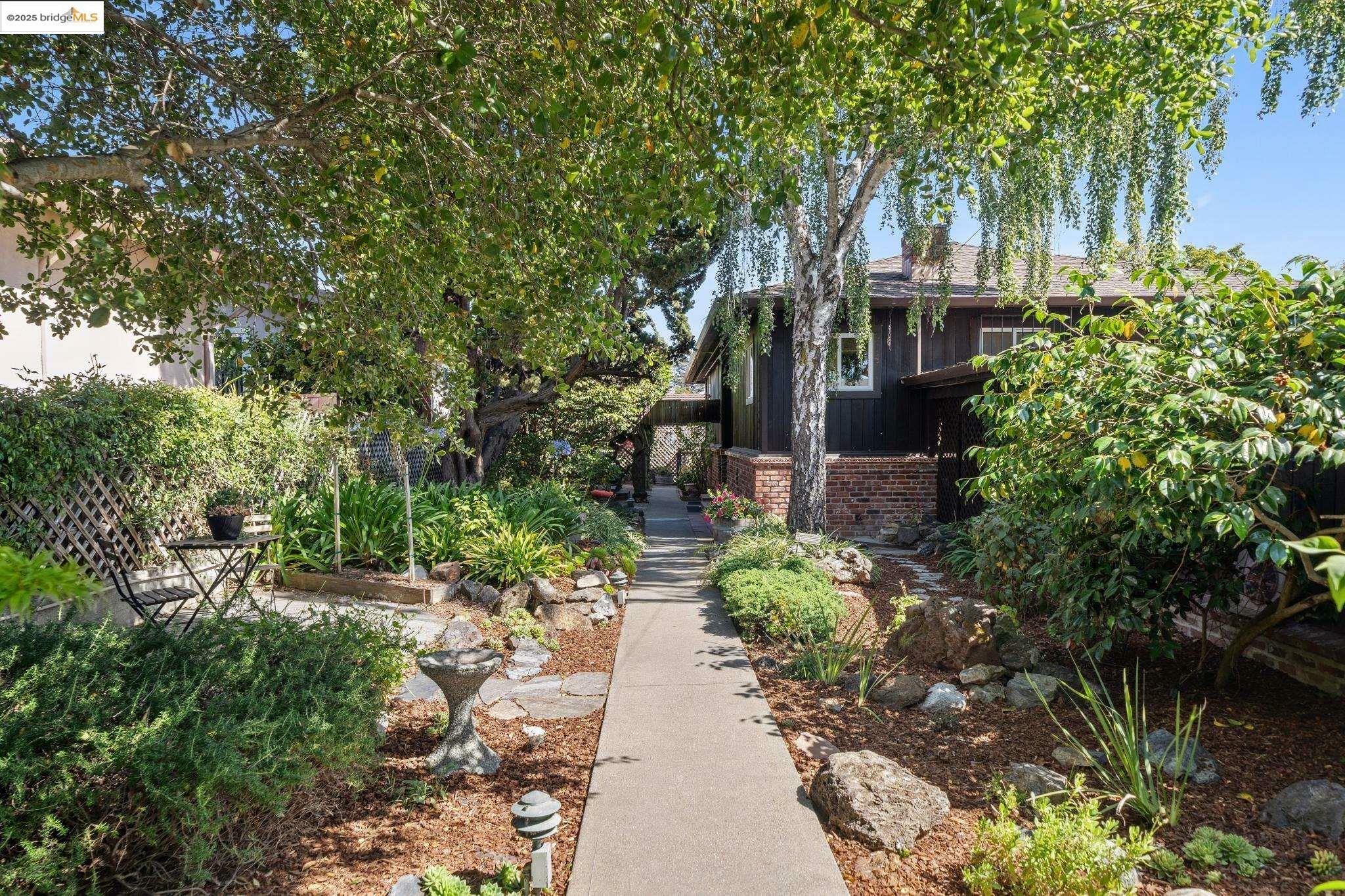 Property Photo: 7140 Mound St CA 94530