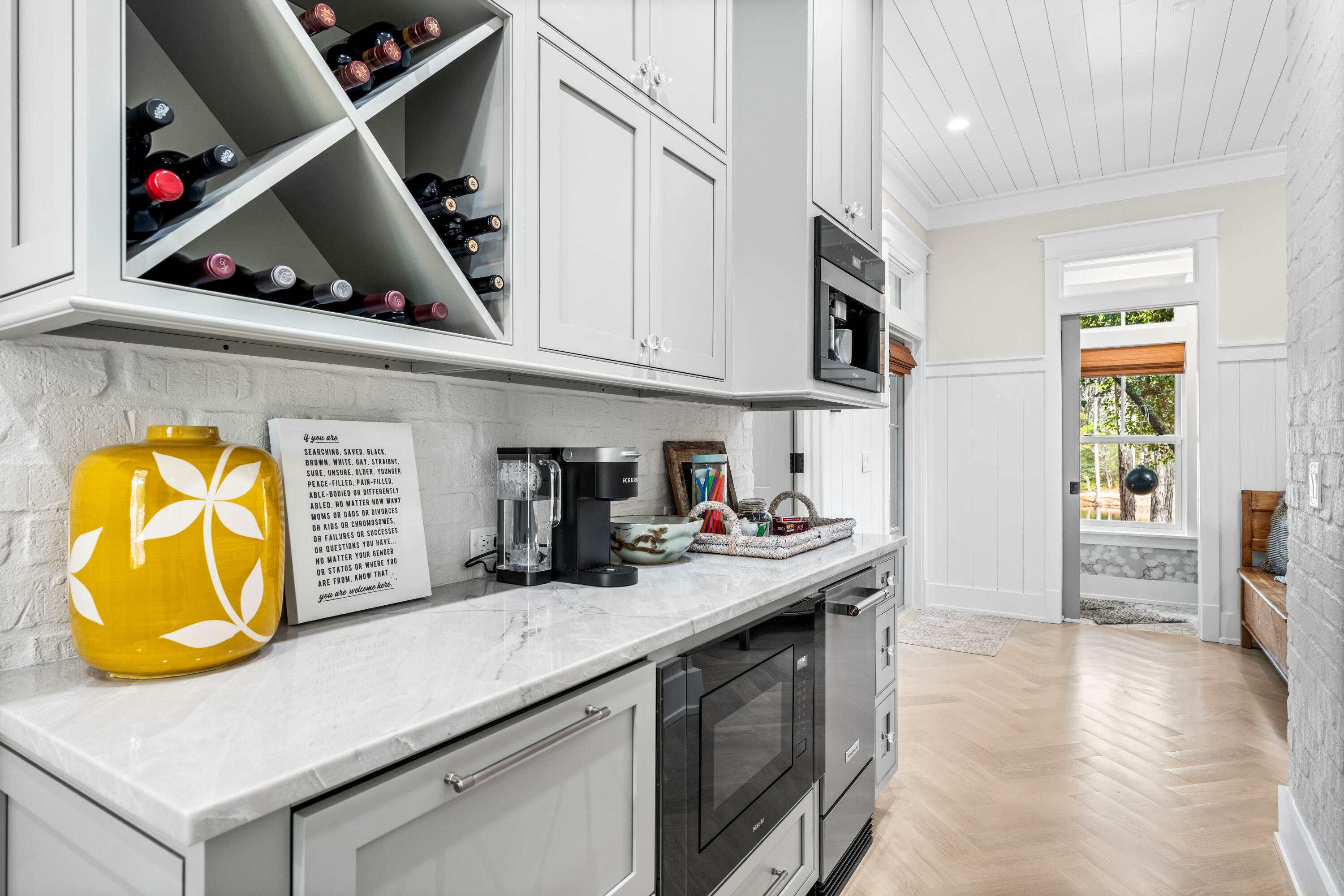 Property Photo: 86 Lanier Lane FL 32459