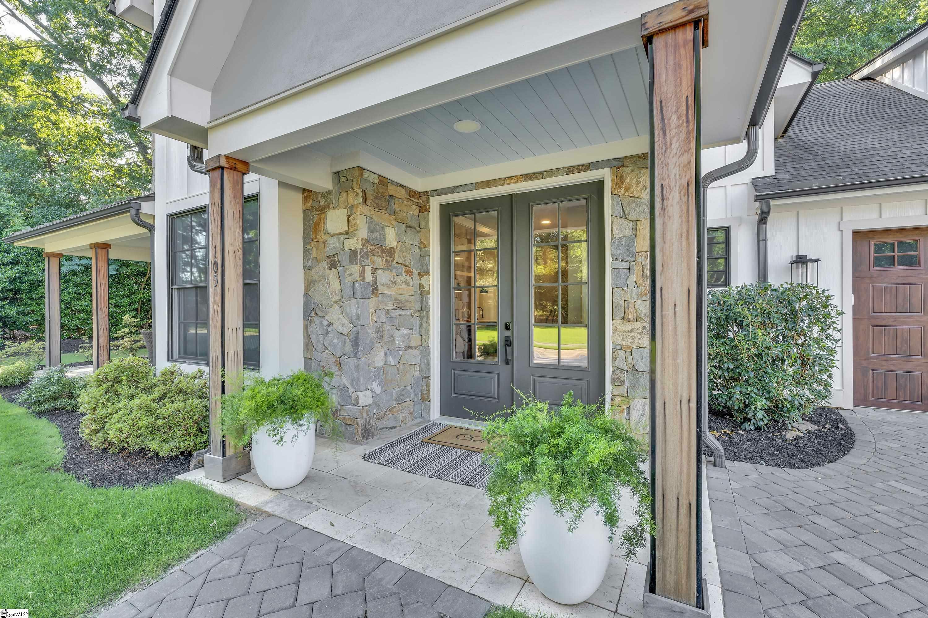 Property Photo: 105 Market Bay Court SC 29681
