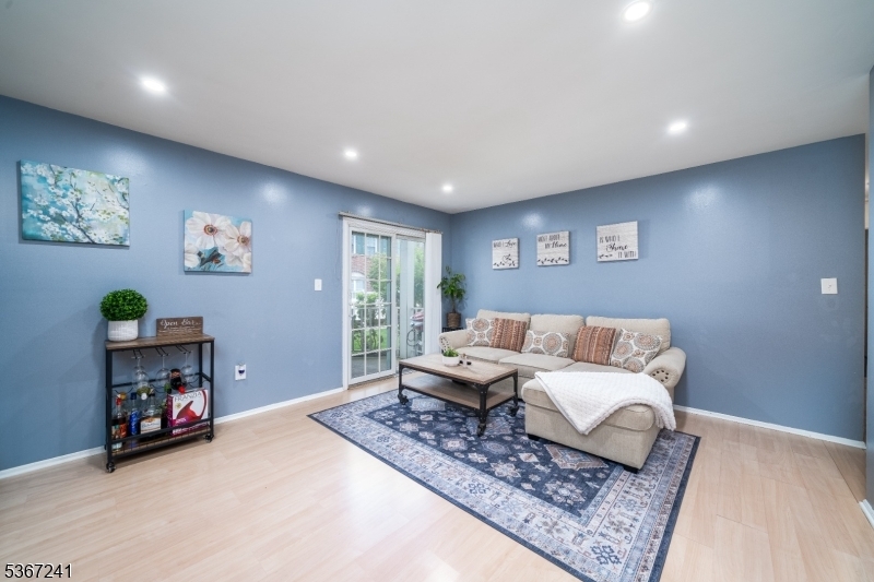 Property Photo:  48 Clay St  NJ 08902 