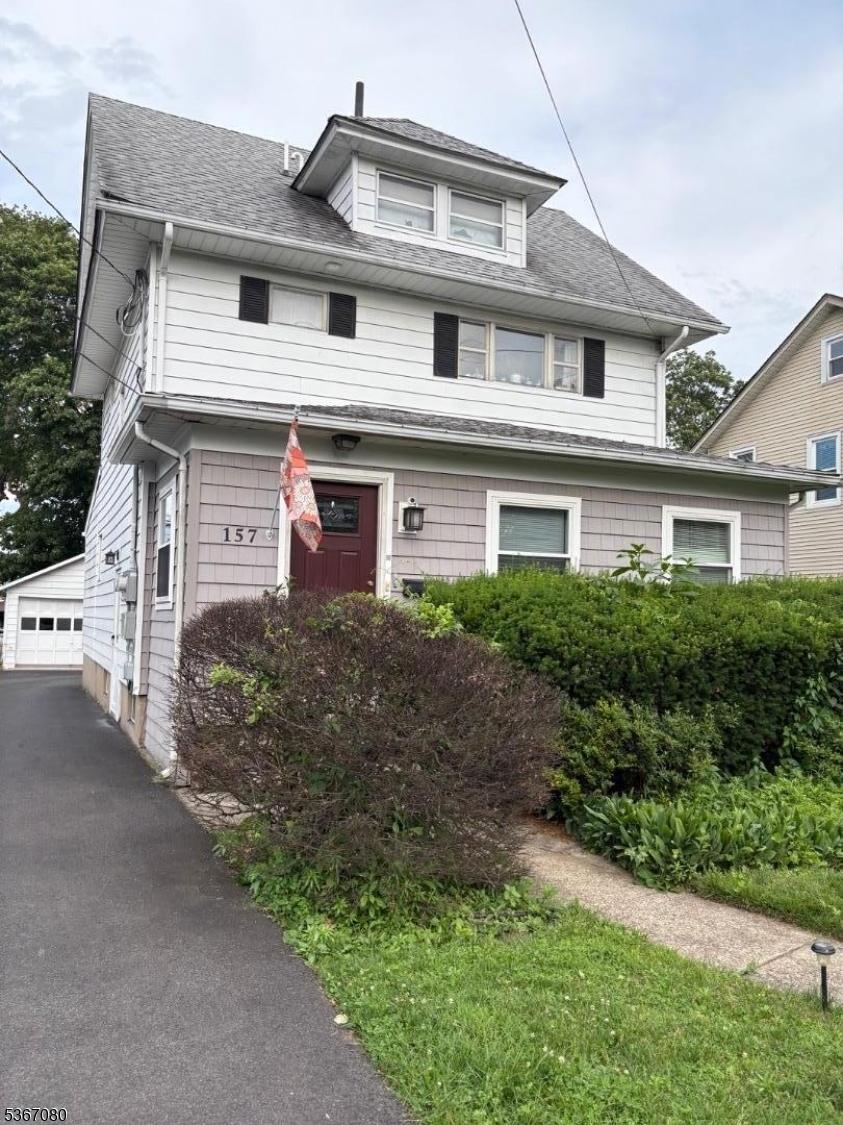 Property Photo:  157 Arlington Ave 2  NJ 07506 