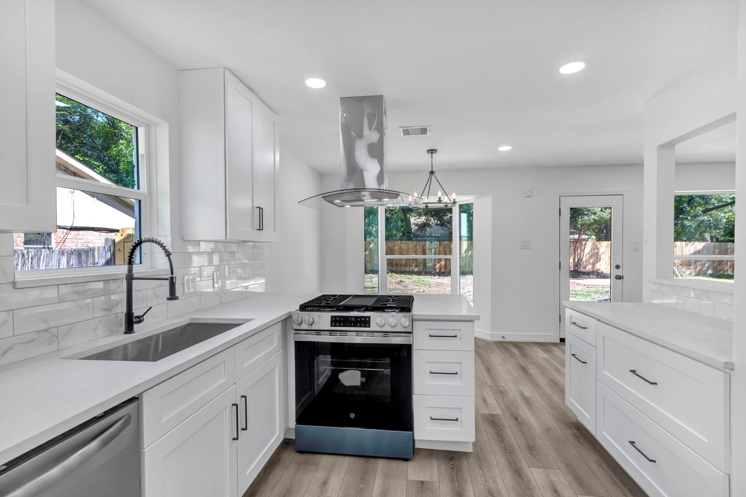 Property Photo: 9602 Ballin David Drive TX 77379