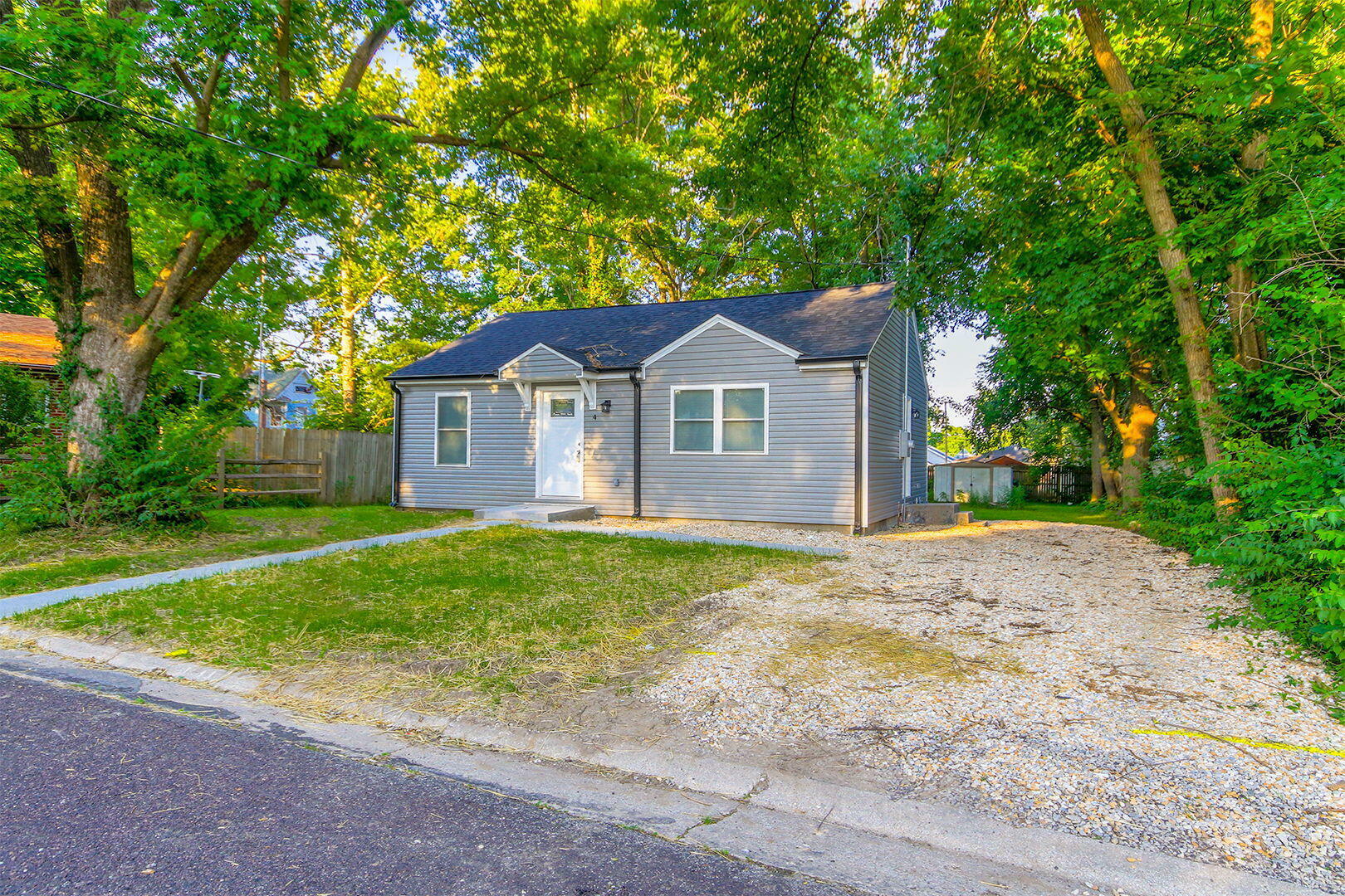 Property Photo:  4 Quantico Road  MO 65265 