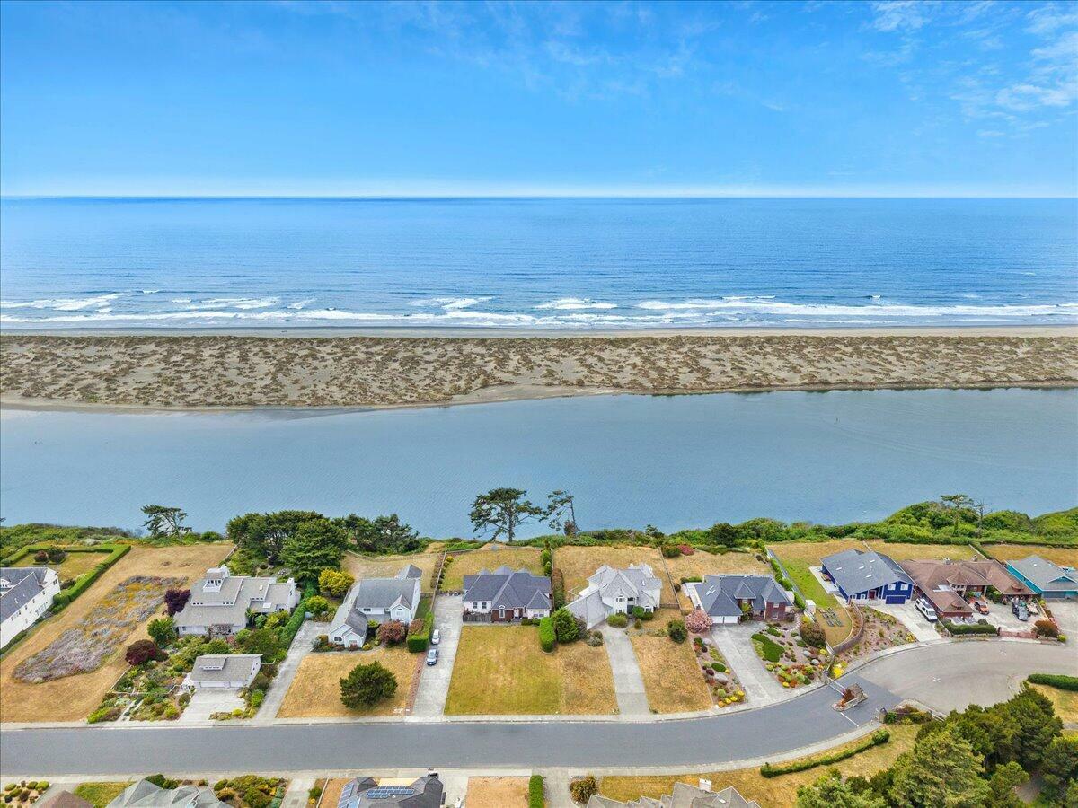 Property Photo:  2612 Knox Cove Drive  CA 95519 