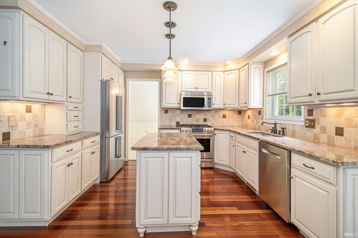 Property Photo:  59249 High Pointe Drive  IN 46614 