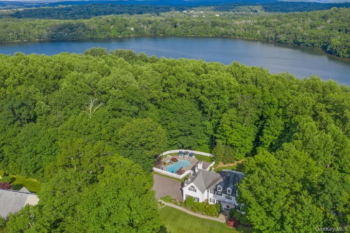 Property Photo: 44 Watergate Drive NY 10501