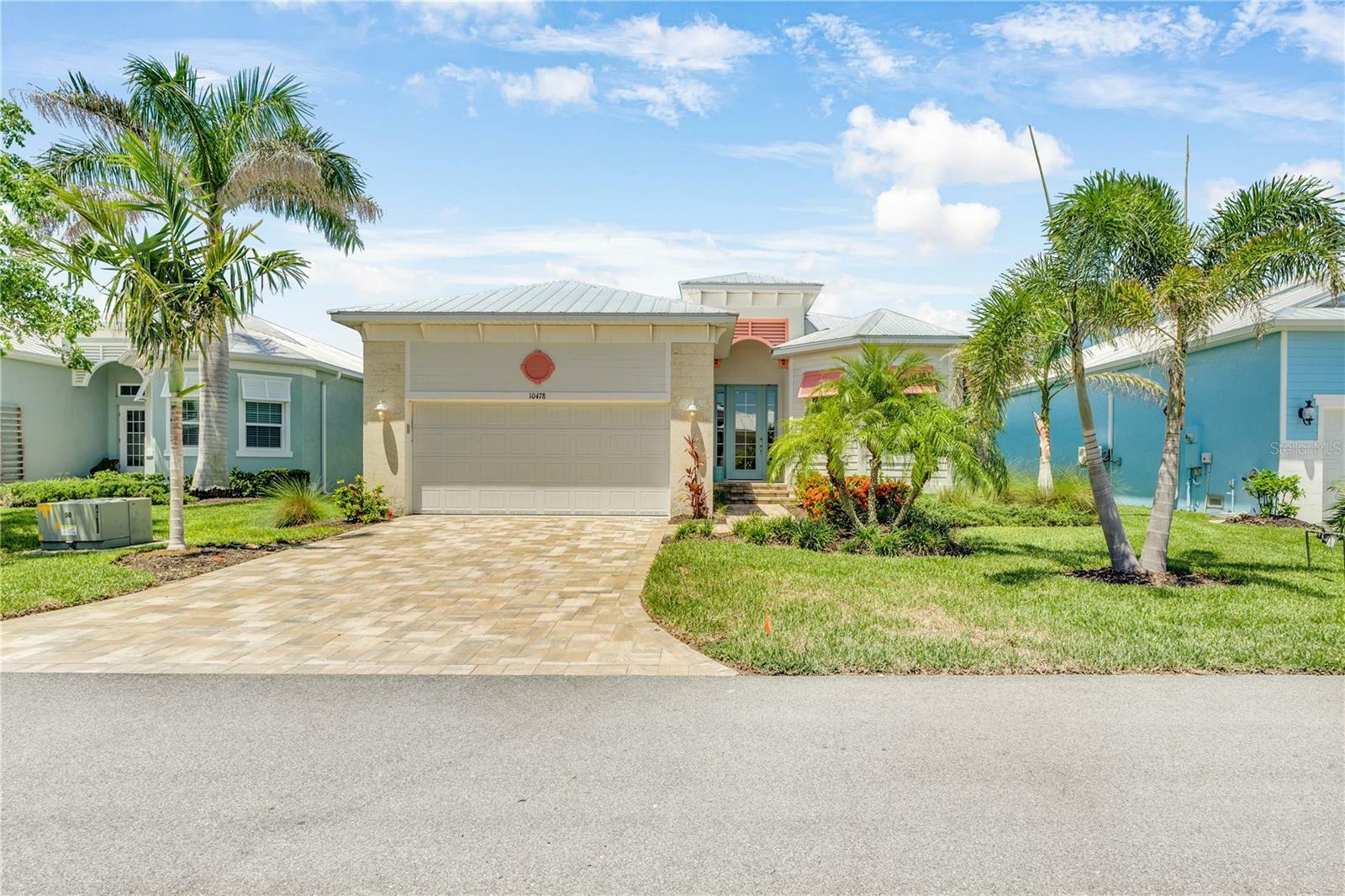 Property Photo: 10478 Coquina Court FL 33946