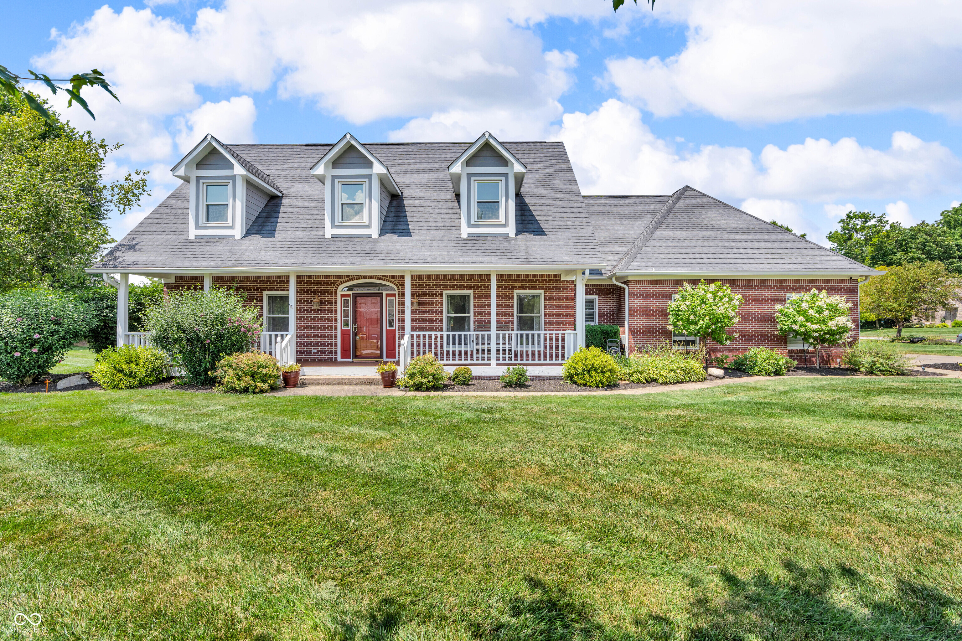 6118 Yellow Birch Court  Avon IN 46123 photo