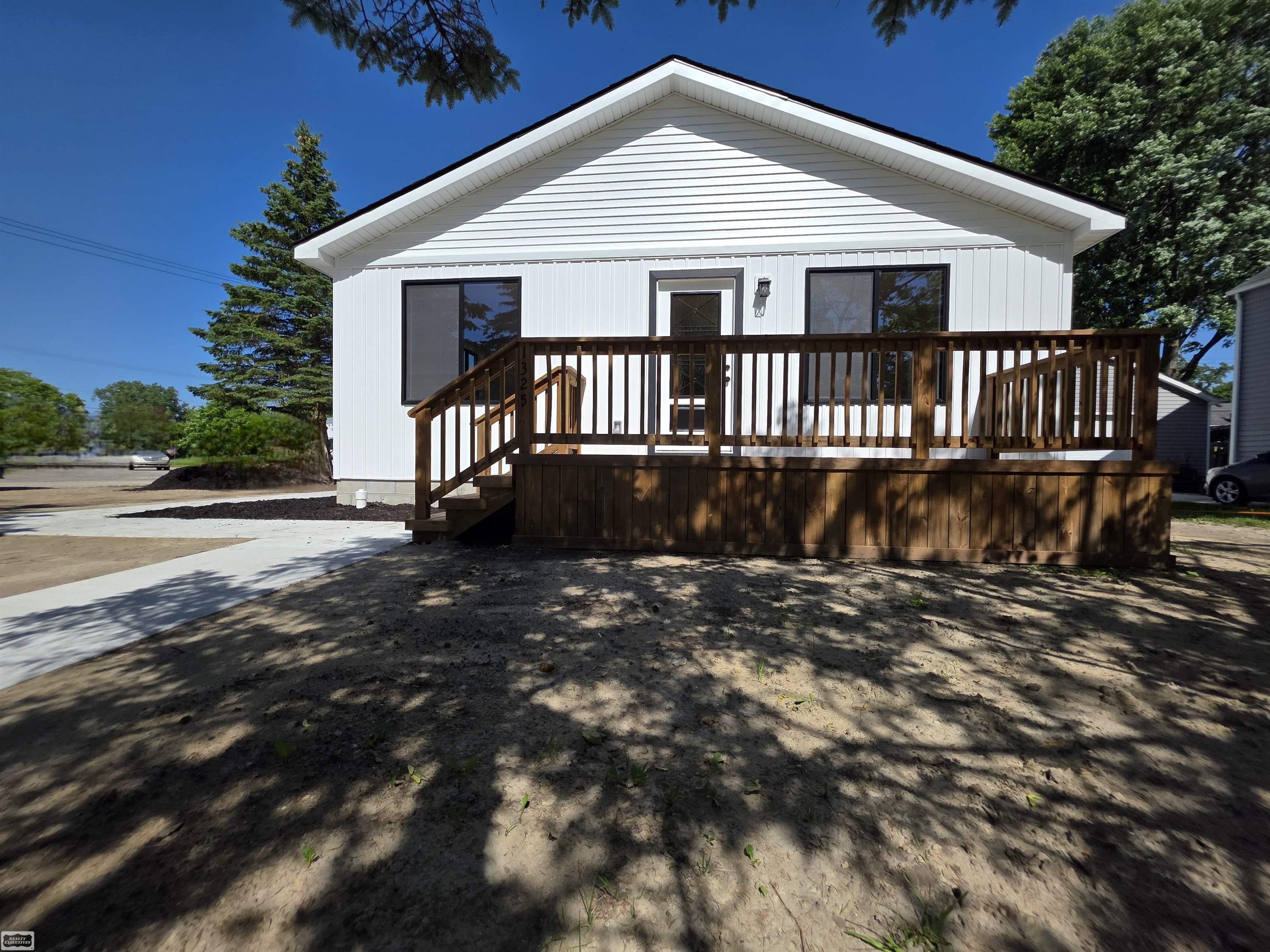 1329 Vermont Road  Marysville MI 48040 photo