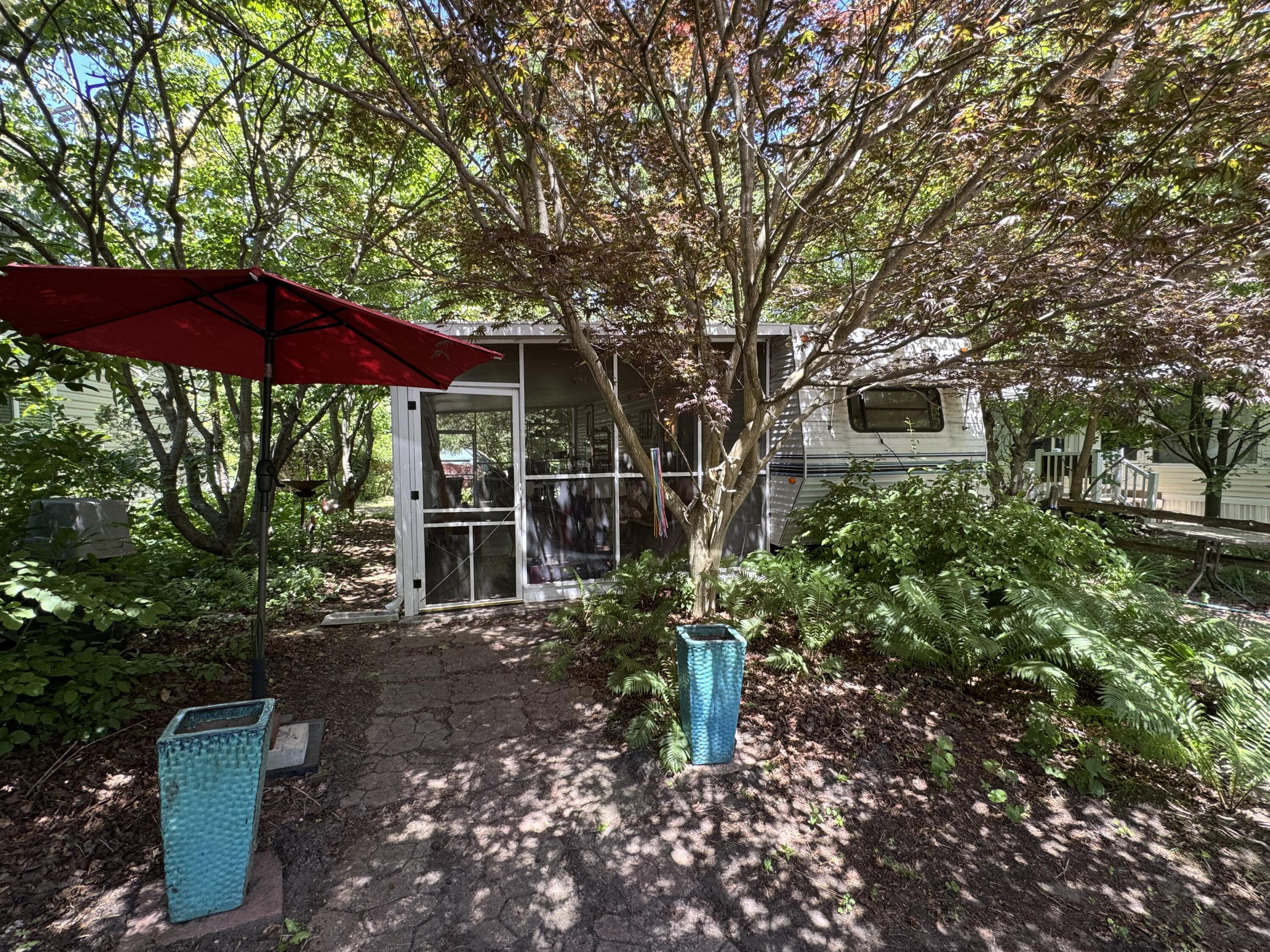 6473 Blue Star Highway  Saugatuck MI 49453 photo