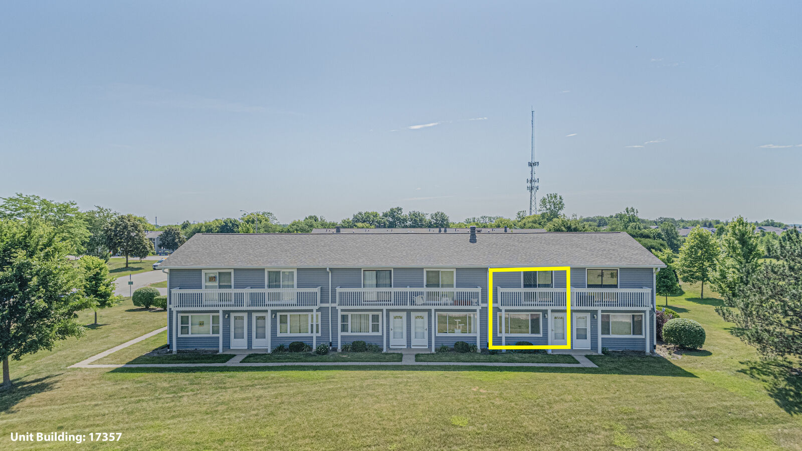 Property Photo:  17357 W Maple Lane  IL 60031 