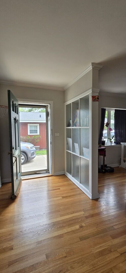Property Photo:  1278 E River Drive  IL 60018