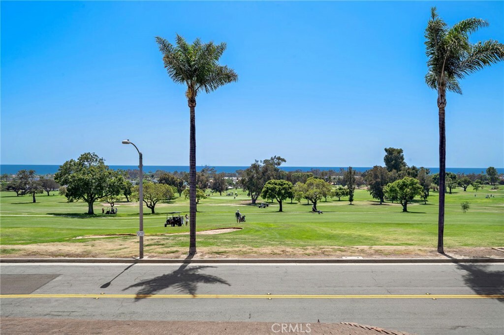 Property Photo: 318 Avenida Santa Margarita CA 92672