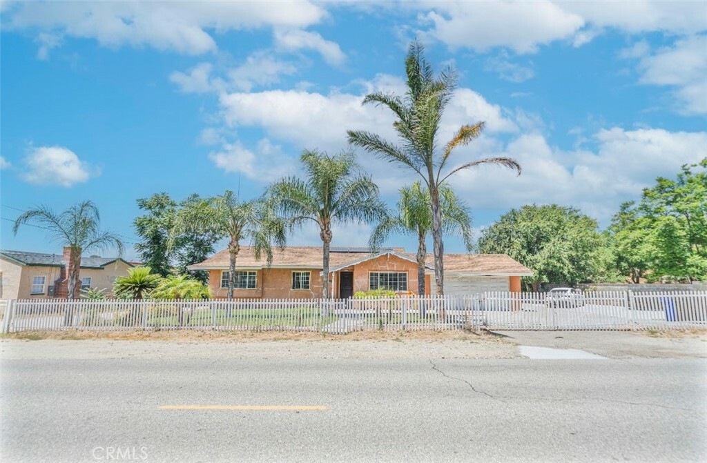 Property Photo:  6246 Knox Avenue  CA 92336 