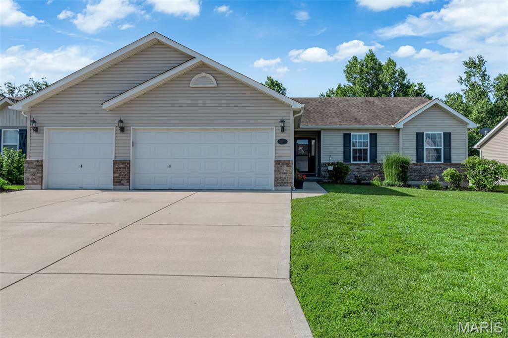 Property Photo: 181 September Street MO 63362