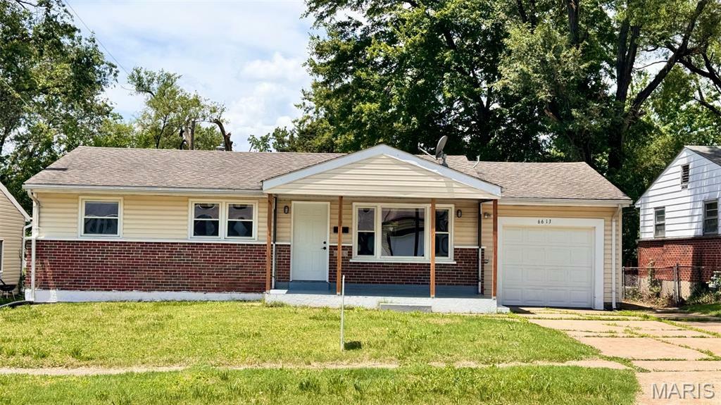 Property Photo: 6613 Dunwold Drive MO 63134