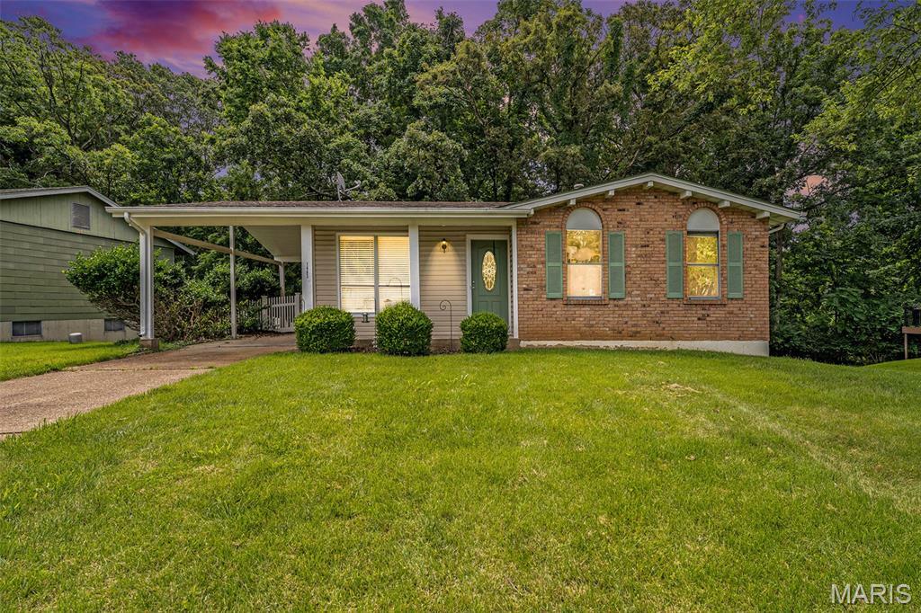 1483 Noche Court  Fenton MO 63026 photo