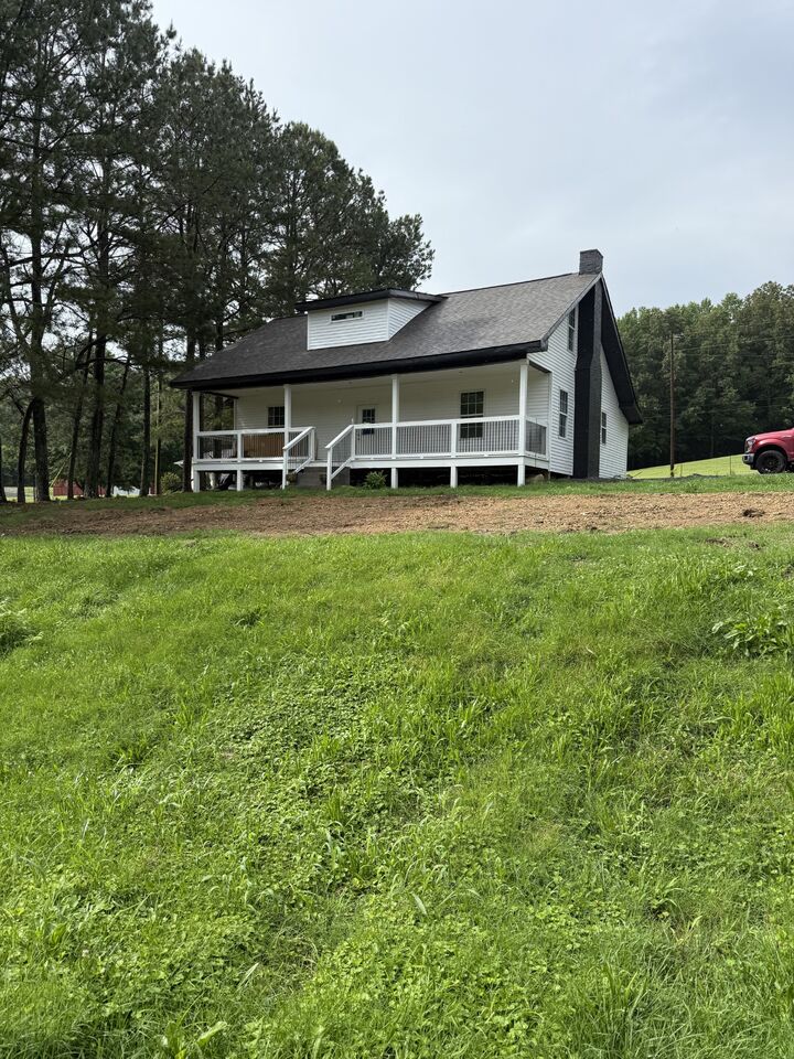 Property Photo: 975 Witcher Hollow Rd TN 37150