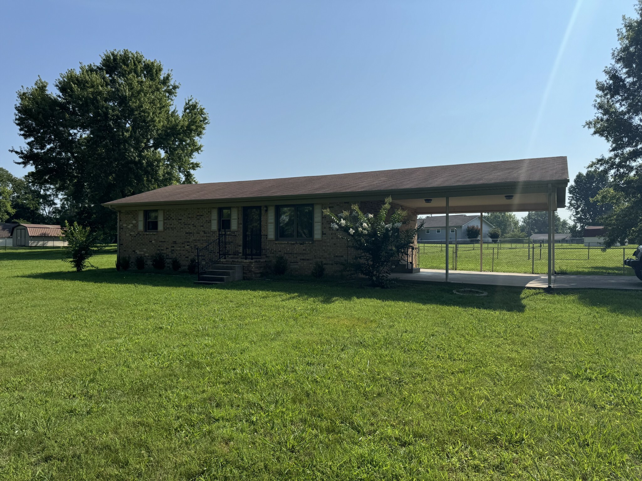 Property Photo: 506 Frank Martin Rd TN 37160