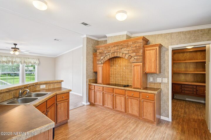 Property Photo: 104 Islander Lane FL 32189