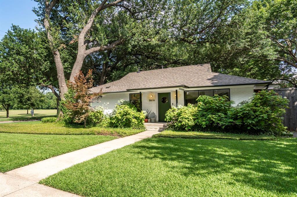 2616 Pasadena Place  Dallas TX 75214 photo