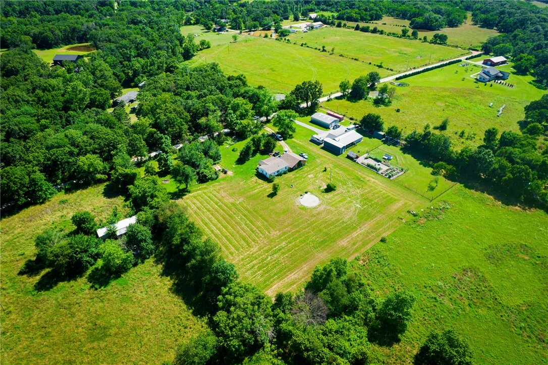 Property Photo: 12658 Bullock Road AR 72712