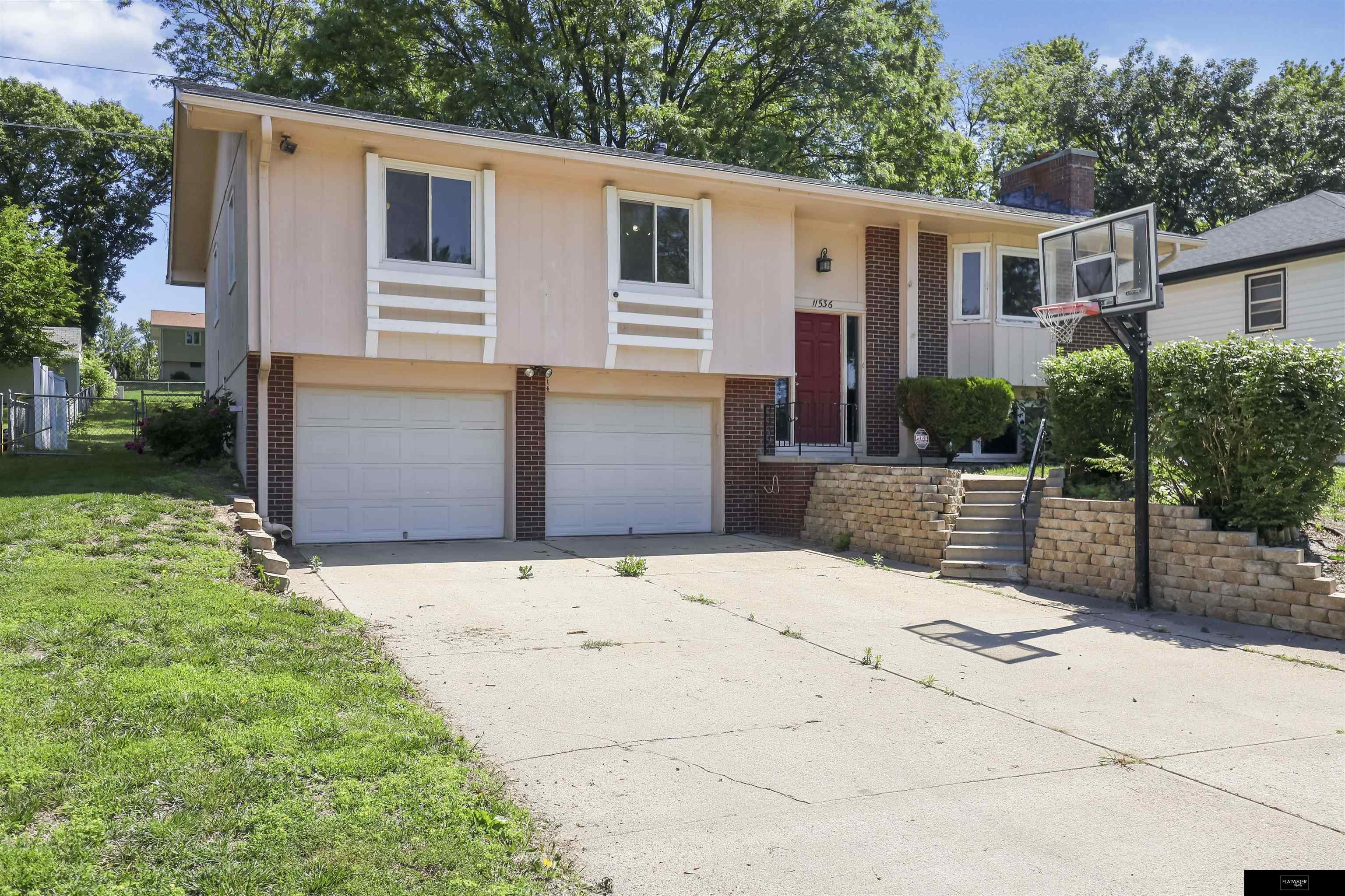 11536 Raleigh Drive  Omaha NE 68164 photo