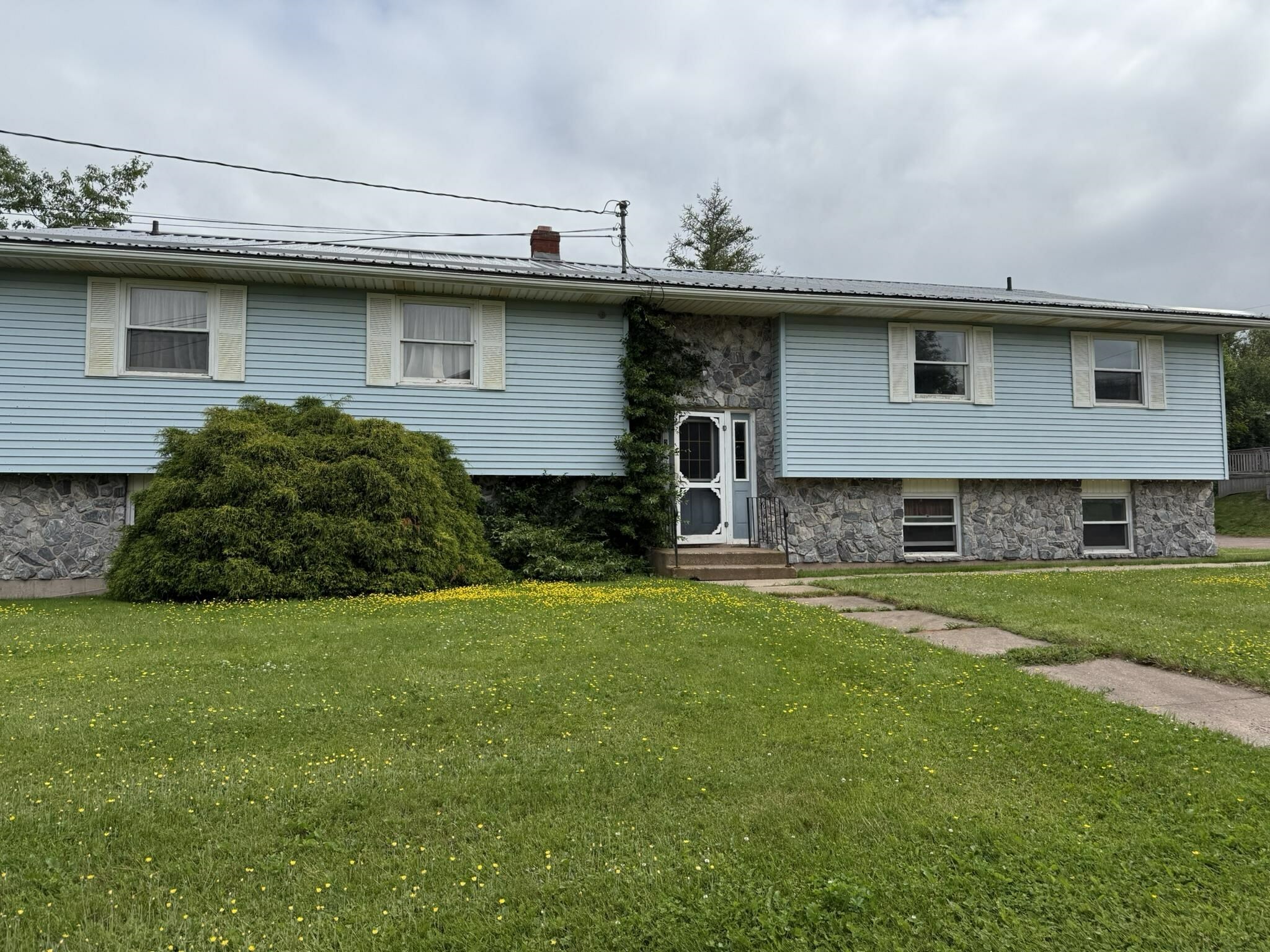 Property Photo: 2 Maple Lane PE C0B 1M0