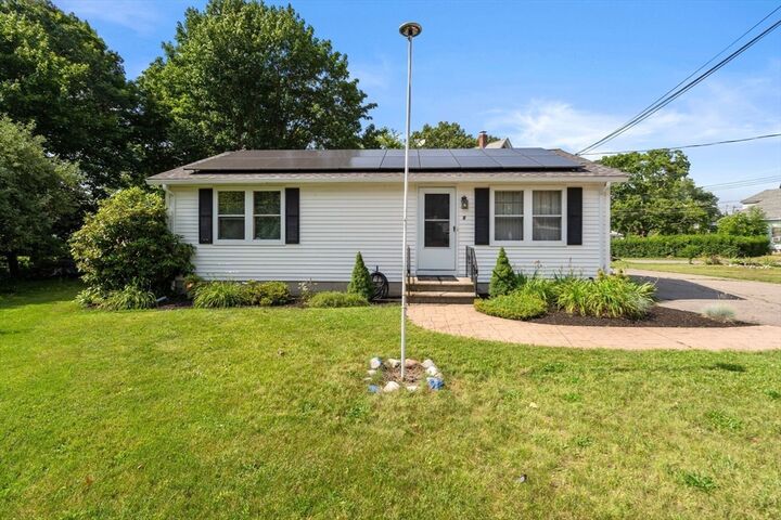 1 Joy Street  Franklin MA 02038 photo