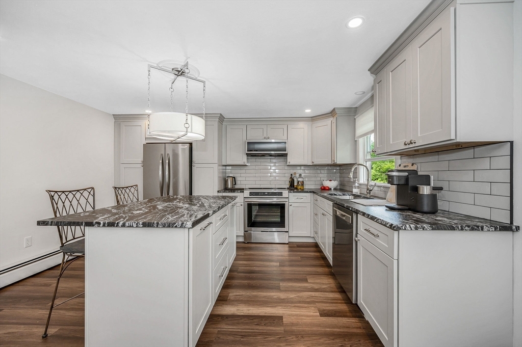 Property Photo:  7 Washington St  MA 01834 