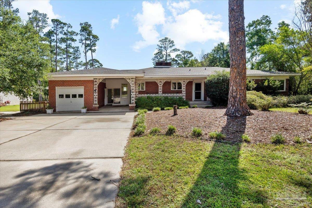 4 Lakeside Dr  Pensacola FL 32507 photo