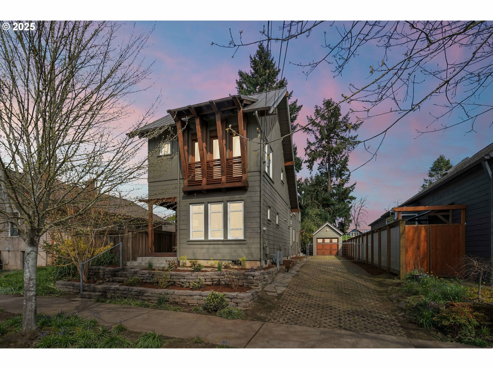 8316 SE 7th Ave  Portland OR 97202 photo