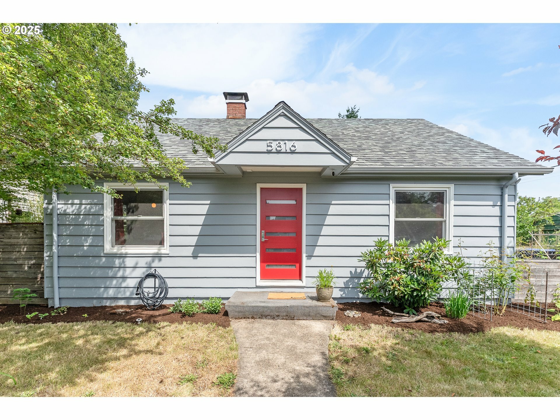5816 SE 67th Ave  Portland OR 97206 photo